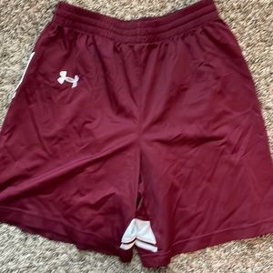 Under Armour youth large athletic shorts